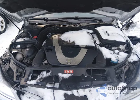 2012 Mercedes-Benz C 300 Sport 4Matic z USA, uszkodzony, nr VIN WDDGF8BB2CF907964